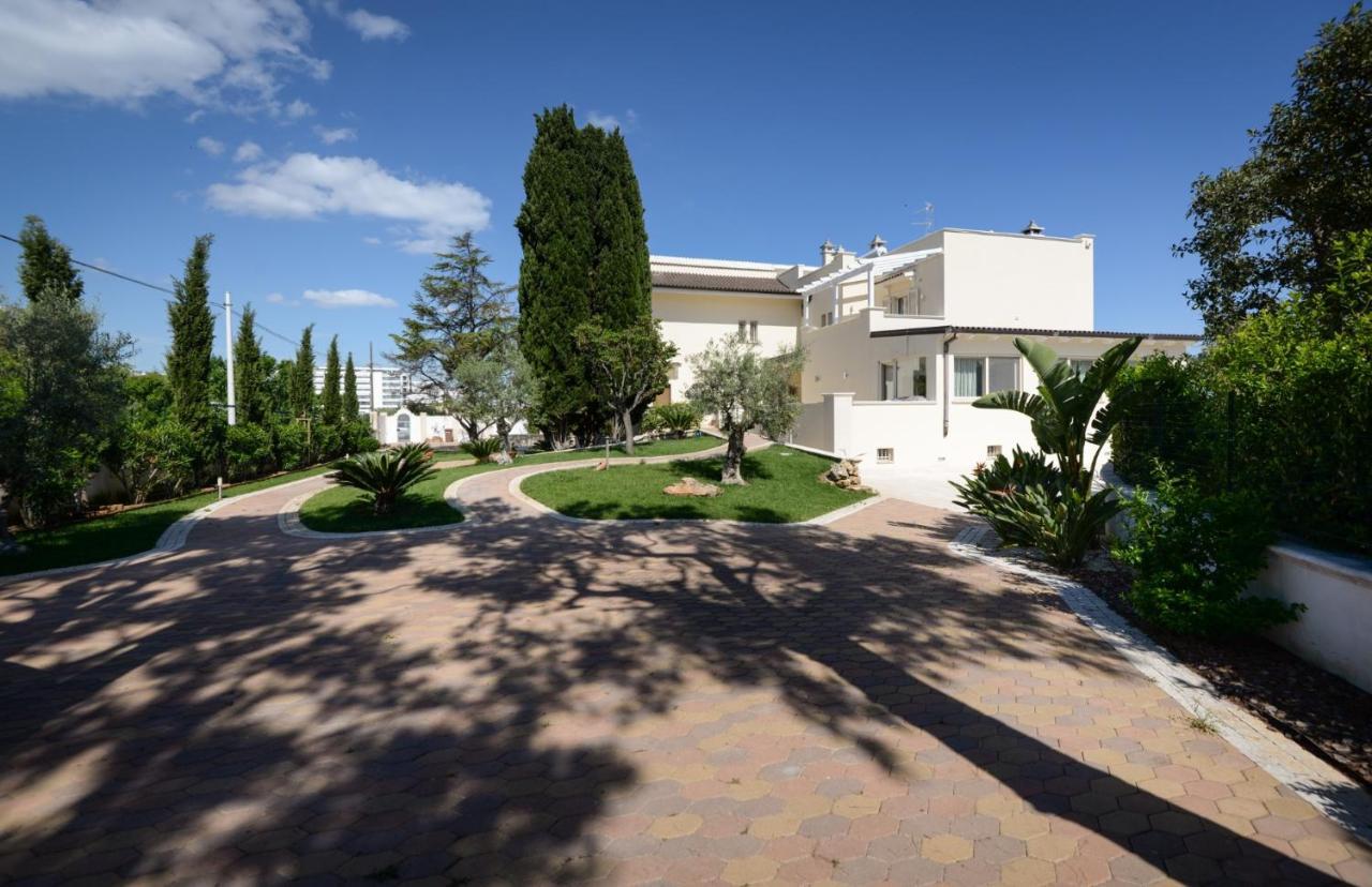 Casa Agapantus Con Piscina Da Giugno Apartment Bari Exterior photo