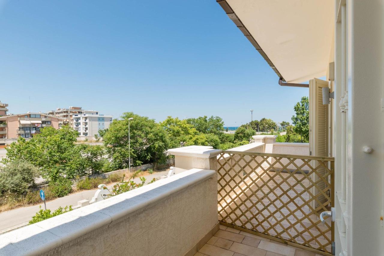 Casa Agapantus Con Piscina Da Giugno Apartment Bari Exterior photo